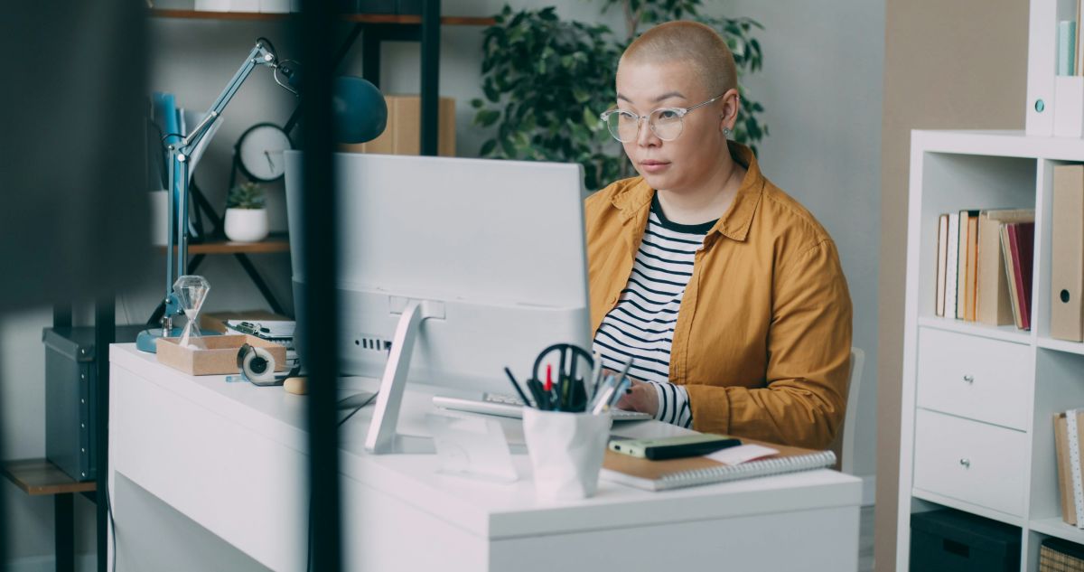 how to elevate women into b2b leadership roles